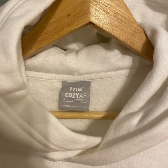 Aritzia cozy AF hoodie - Picture 2 of 3